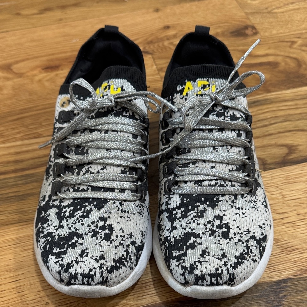 APL Soulcycle Camo Techloom Breeze Sneakers - Size 6